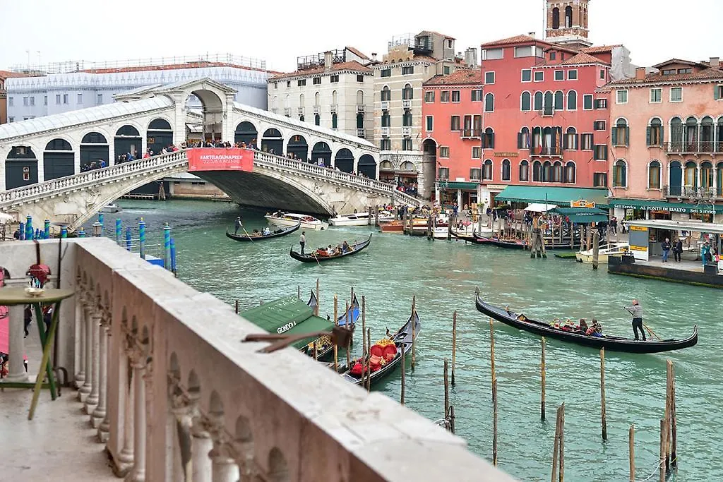 Venice Grand Canal Terrace 아파트
