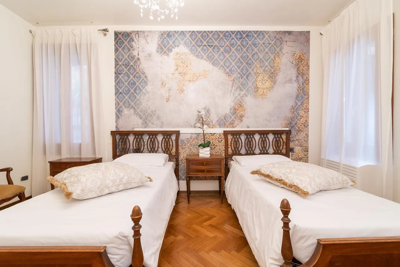 Venice Grand Canal Terrace 아파트 0*,