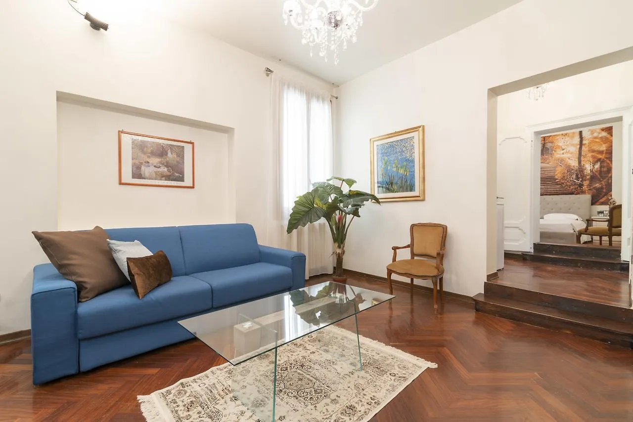 Venice Grand Canal Terrace Apartment