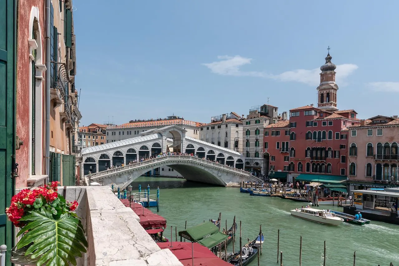 Venice Grand Canal Terrace location